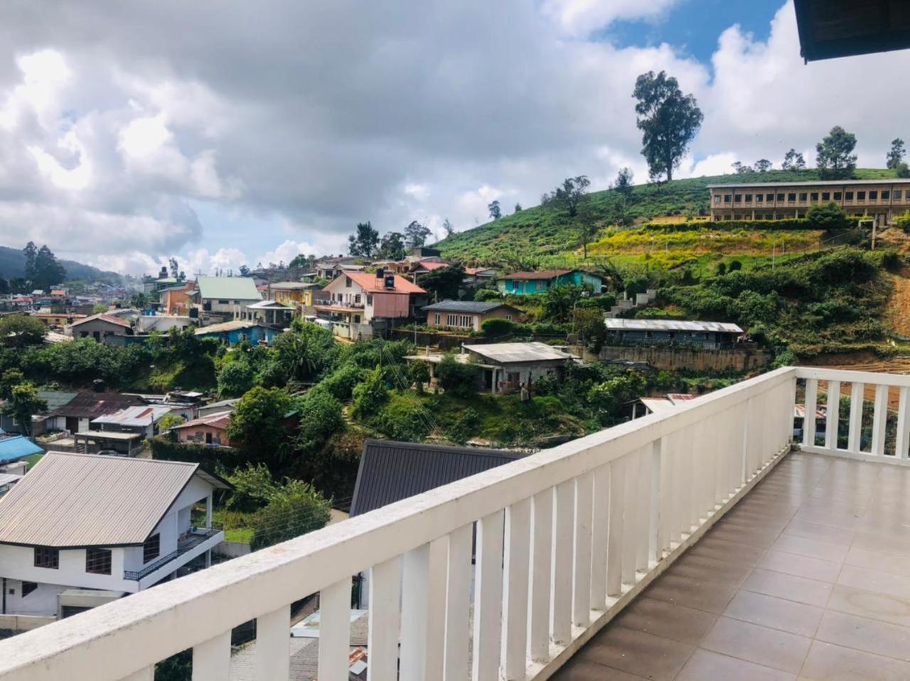 Hikers Inn Nuwara Eliya Exteriör bild