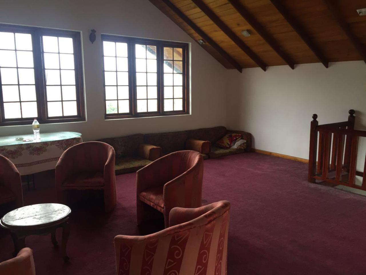 Hikers Inn Nuwara Eliya Exteriör bild